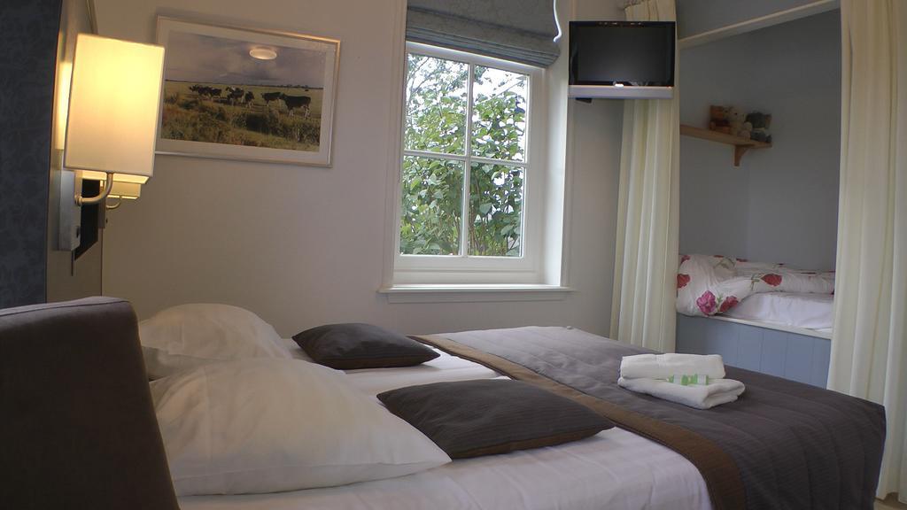 Bed And Breakfast Hoeve Chapeau 卡特沃德 客房 照片